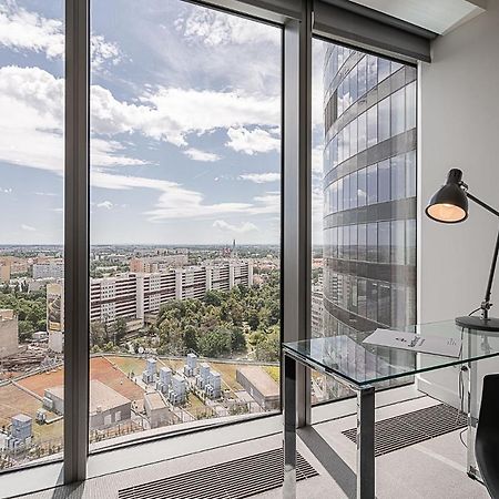 Rentplanet - Apartament Sky Tower Wroclaw Bagian luar foto